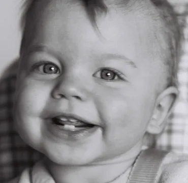 凤凰娱乐彩票 App 界面